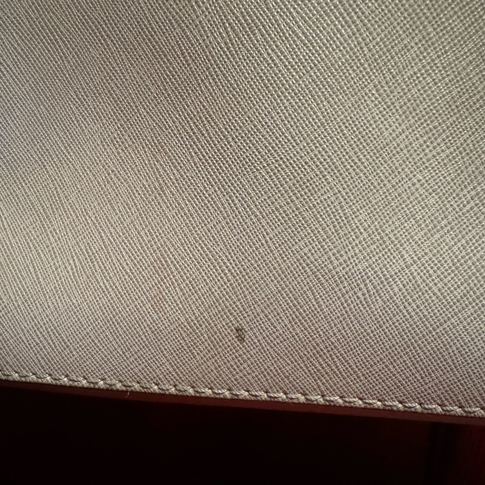 Michael Kors Light Purple Crossbody Bag - Picture 2 of 4